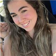 Profesora con práctica de un año impartiendo clases particulares a al alumnado de la ESO y primaria